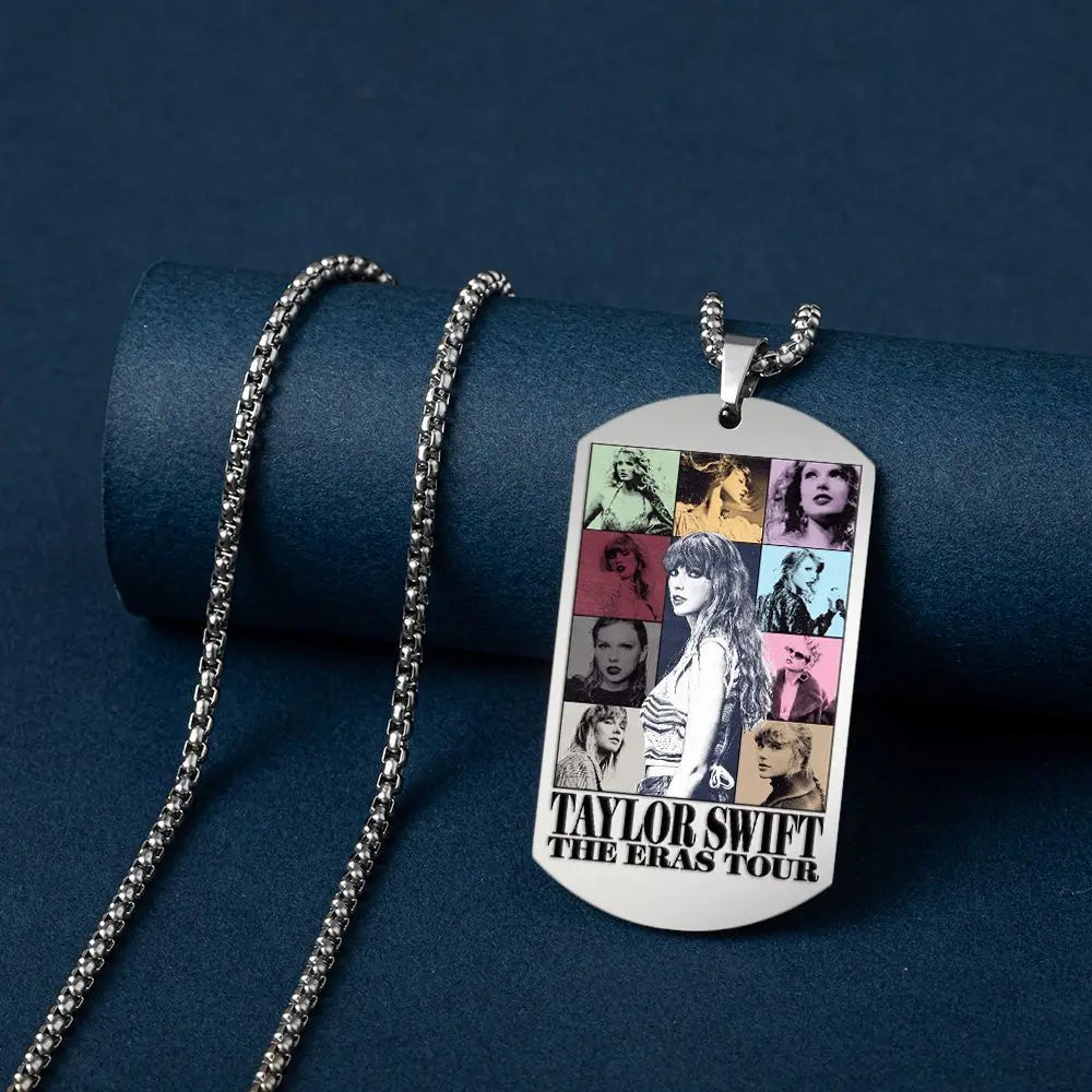 Eras Tour Collection: Taylor Pendant & Keyring